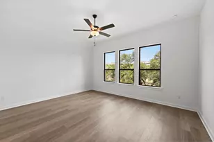 1325 White Daisy Ln, Georgetown, TX 78628 - Photo 18
