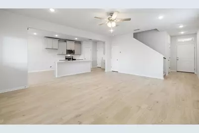 311 Young Street, Buda, TX 78610 - Photo 4