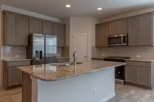 205 Falkland St, Hutto, TX 78634 - Photo 4