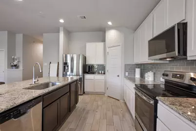 21510 Paine Avenue, Lago Vista, TX 78645 - Photo 14