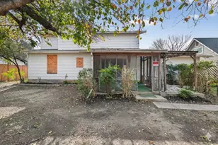 2112 Vanderbilt Ln, Austin, TX 78723 - Photo 4