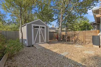137 S Pohakea Drive, Bastrop, TX 78602 - Photo 34