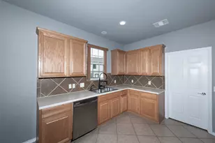 184 Tulip Cove, Kyle, TX 78640 - Photo 10