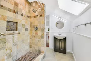 1006 Shelley Ave, Austin, TX 78703 - Photo 18