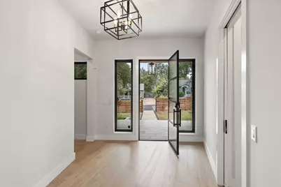 2116 Kenwood Avenue, Austin, TX 78704 - Photo 4