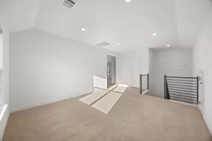 109 Mandeville Dr, Hutto, TX 78621 - Photo 20