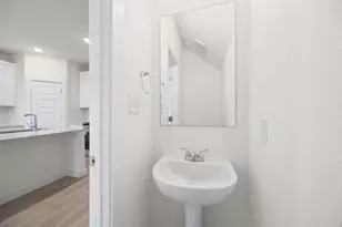 109 Mandeville Dr, Hutto, TX 78621 - Photo 12