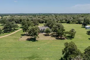 2140 Co Rd 305, Rockdale, TX 76567 - Photo 34