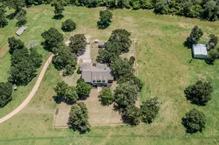 2140 Co Rd 305, Rockdale, TX 76567 - Photo 40