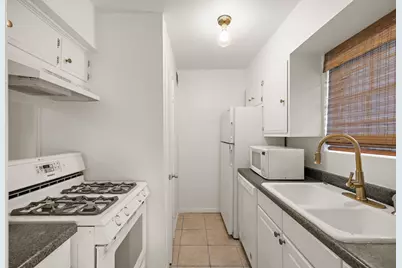 1700 Unit #202 Houston Street, Austin, TX 78756 - Photo 10