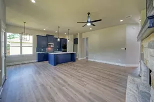 139 Waimanalo Dr, Bastrop, TX 78602 - Photo 8
