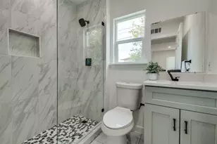 1200 E 52nd St, Austin, TX 78723 - Photo 10