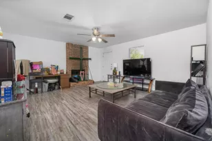 411 Thelma Dr, Austin, TX 78745 - Photo 4