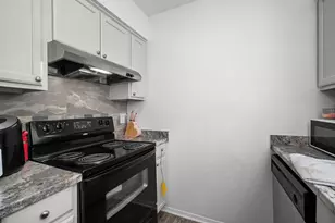 411 Thelma Dr, Austin, TX 78745 - Photo 8