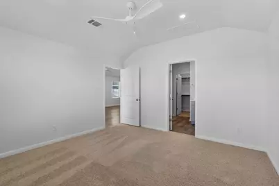 125 Hatari Trail, Jarrell, TX 76537 - Photo 18