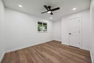 9219 Hunters Trace E, Austin, TX 78758 - Photo 16