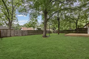 9219 Hunters Trace E, Austin, TX 78758 - Photo 22