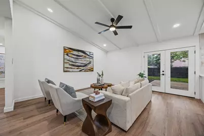 9219 Hunters Trace E, Austin, TX 78758 - Photo 6