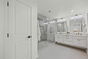 9219 Hunters Trace E, Austin, TX 78758 - Photo 12