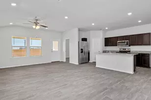 216 Timbo Dr, Jarrell, TX 76537 - Photo 8