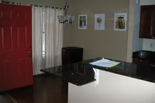 915 W 23rd St, Austin, TX 78705 - Photo 4