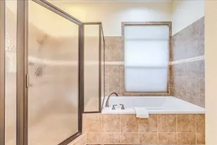 302 Guadalupe River Dr, Seguin, TX 78155 - Photo 20