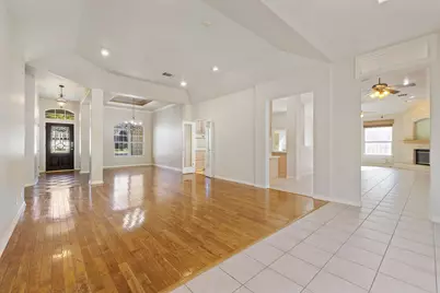 10009 Liriope Cove, Austin, TX 78750 - Photo 8