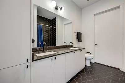 800 Embassy Drive #513, Austin, TX 78702 - Photo 20
