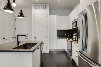 800 Embassy Drive #513, Austin, TX 78702 - Photo 12