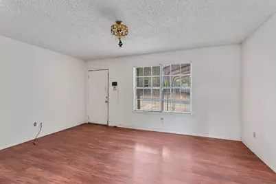 1113 Lawson Lane, Austin, TX 78702 - Photo 4