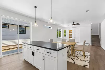 1130 Spur Street #A, Austin, TX 78721 - Photo 8
