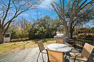 2613 Carnarvon Ln, Austin, TX 78704 - Photo 18