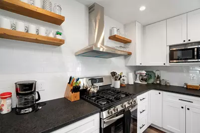 2613 Carnarvon Lane, Austin, TX 78704 - Photo 8