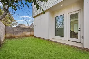 7102 Providence Ave, Austin, TX 78752 - Photo 20