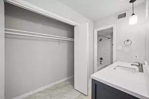 3609 Las Colinas Dr, Austin, TX 78731 - Photo 18
