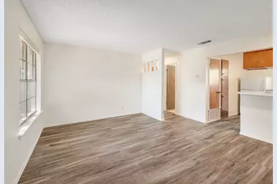 509 Cedar Drive #206, Georgetown, TX 78628 - Photo 4