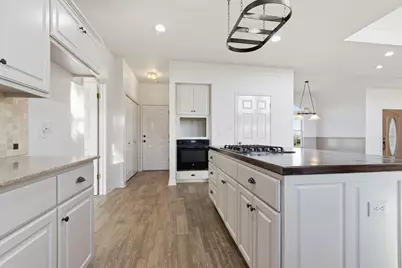 336 Crest Circle Drive, San Marcos, TX 78666 - Photo 10