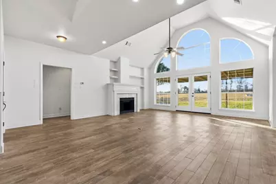 336 Crest Circle Drive, San Marcos, TX 78666 - Photo 4