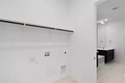 320 West Faulkner Street, Liberty Hill, TX 78642 - Photo 24