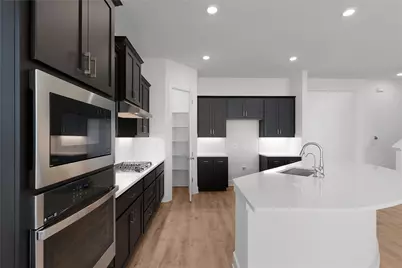 320 West Faulkner Street, Liberty Hill, TX 78642 - Photo 6