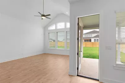 320 West Faulkner Street, Liberty Hill, TX 78642 - Photo 18
