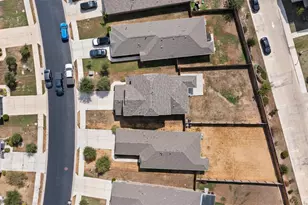 429 Dubina Ave, Georgetown, TX 78626 - Photo 34