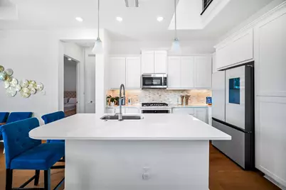 303 Cartwheel Bend, Austin, TX 78738 - Photo 6