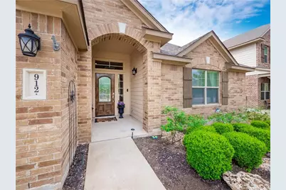 912 Tabernash Drive, Leander, TX 78641 - Photo 2