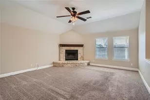 912 Tabernash Dr, Leander, TX 78641 - Photo 4