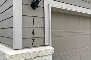 147 Longstraw Dr, Buda, TX 78610 - Photo 2