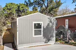 7214 Comstock Cove, Lago Vista, TX 78645 - Photo 2