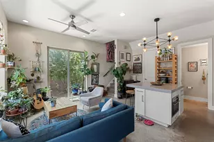 902 Calle Limon Rd, Austin, TX 78702 - Photo 14