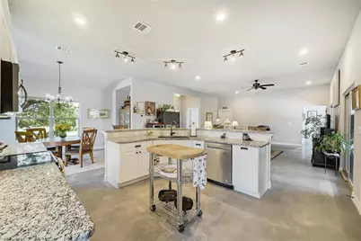 19908 Victoria Chase Road, Lago Vista, TX 78645 - Photo 10