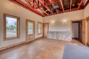 19908 Victoria Chase Rd, Lago Vista, TX 78645 - Photo 32
